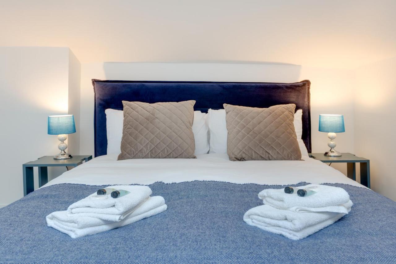 Suites By Rehoboth - M'Nuchah - Camden Road Londra Dış mekan fotoğraf